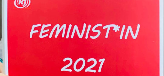 Feminist*in